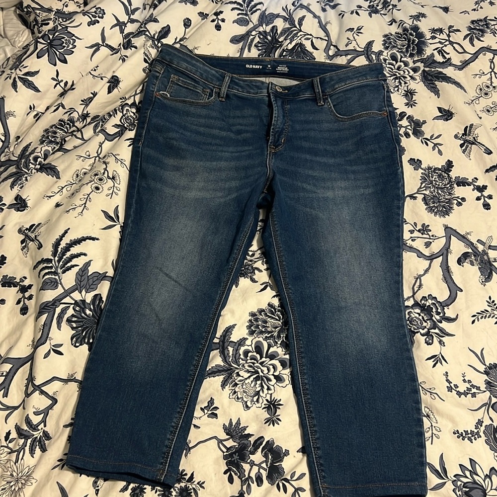 Old navy rockstar skinny crop 16P